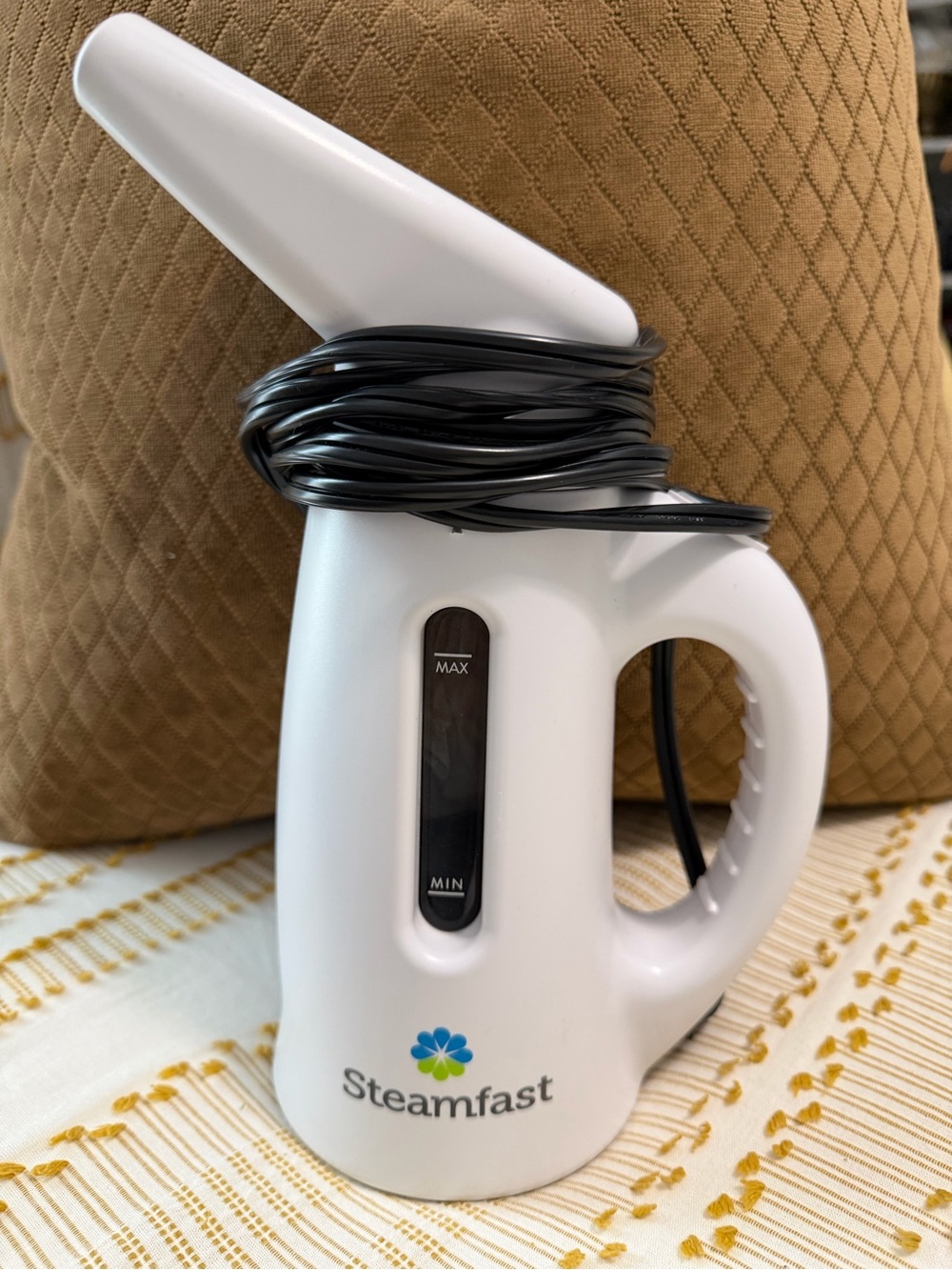 White Handheld Garment Steamer - Compact Home Steamer